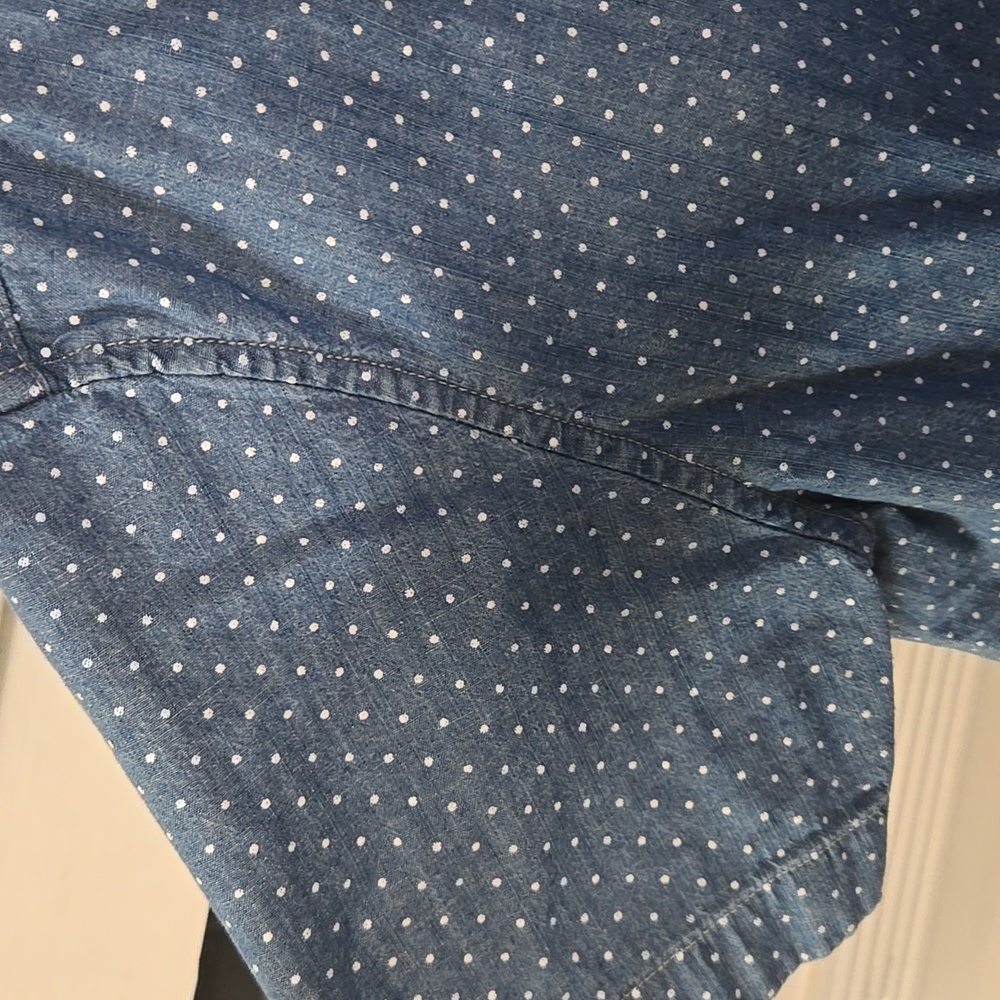 American Eagle Outfitters  Blue Short Sleeve Shirt - Picture 2 of 9